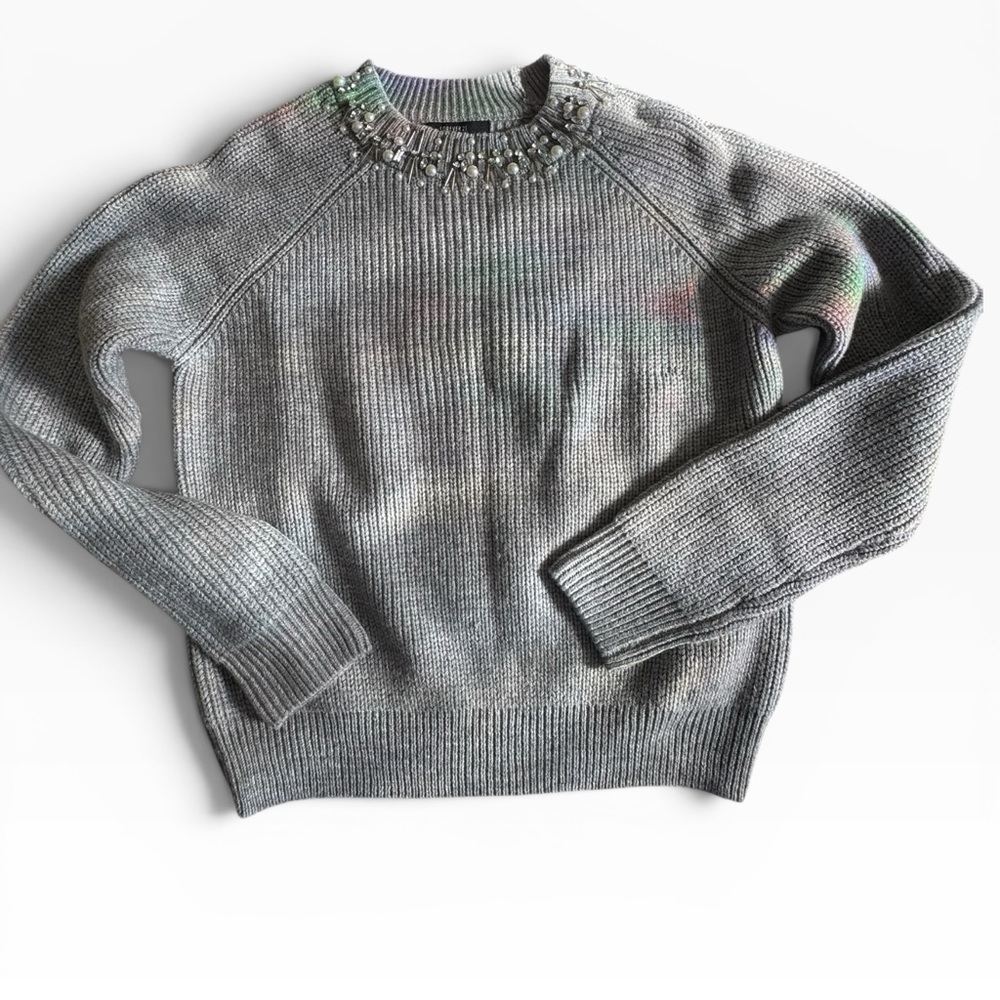 Forever 21 Gray Embellished Sweater – Size Small